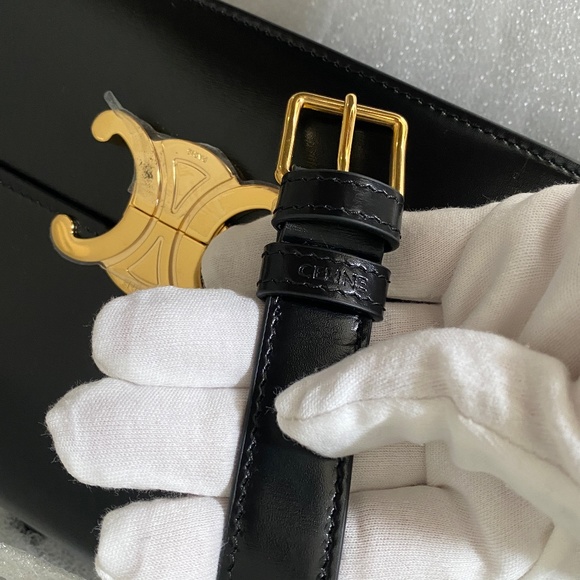 BNIB CELINE CLASSIQUE TRIOMPHE BAG IN CALFSKIN LEATHER BLACK MSRP $4,150 - Picture 10 of 10